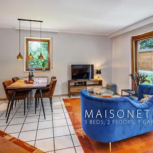  Apartment Moderne Maisonette Mit Garten